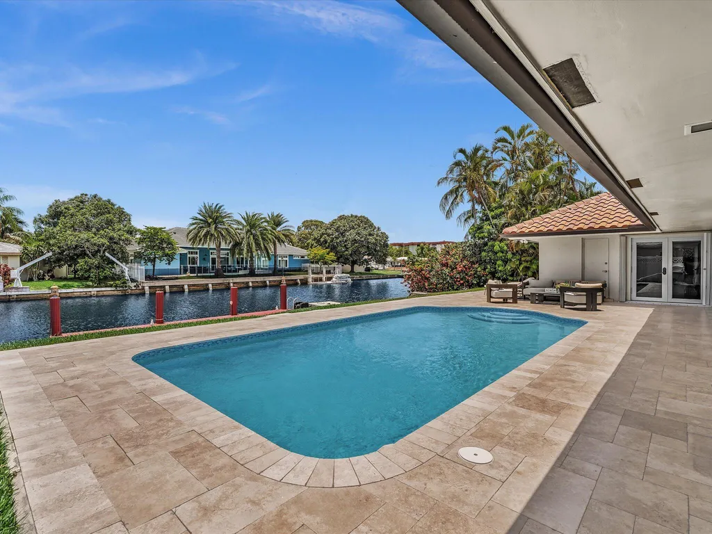 2800 NE 55th Street Fort Lauderdale FL 33308