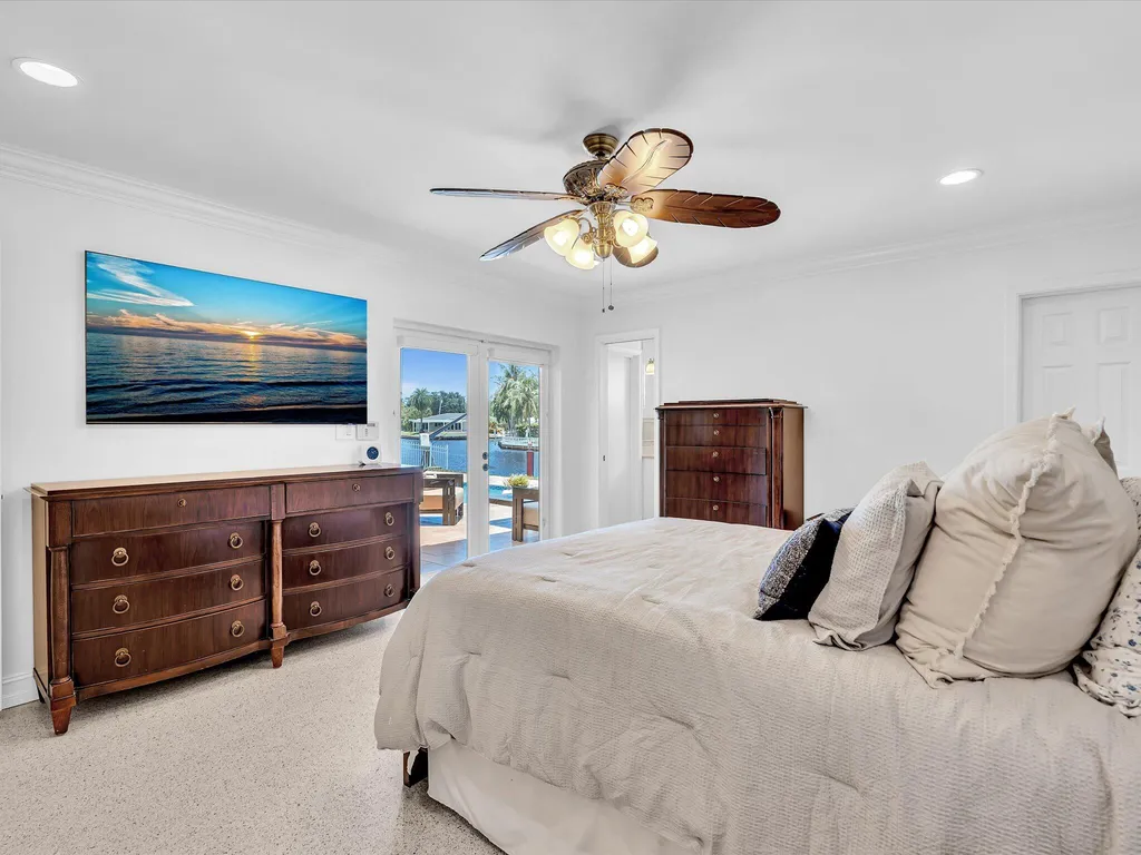 2800 NE 55th Street Fort Lauderdale FL 33308