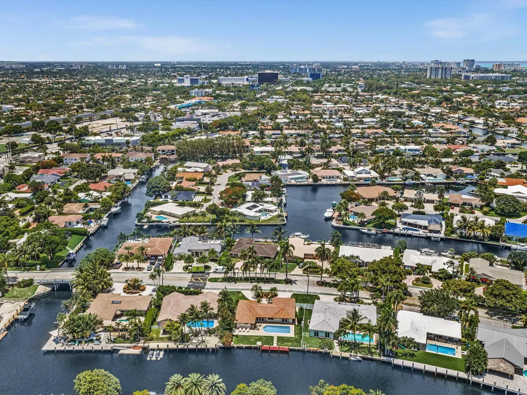2800 NE 55th Street Fort Lauderdale FL 33308