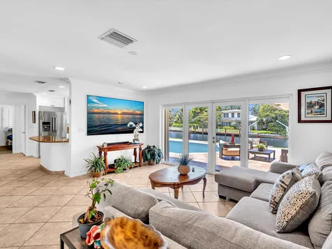 2800 NE 55th Street Fort Lauderdale FL 33308