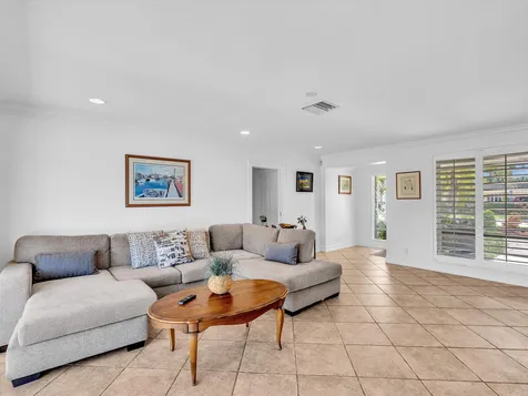 2800 NE 55th Street Fort Lauderdale FL 33308