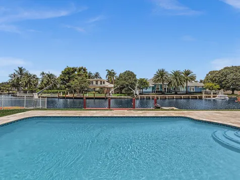 2800 NE 55th Street Fort Lauderdale FL 33308