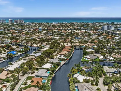 2800 NE 55th Street Fort Lauderdale FL 33308