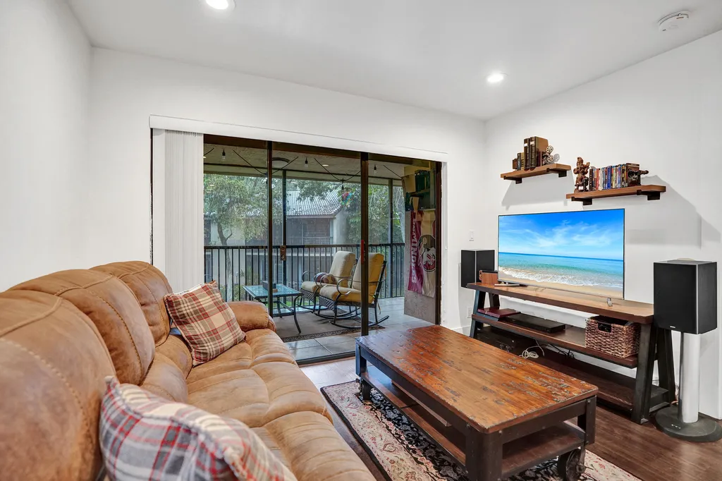 9561 NW 2nd Place Coral Springs FL 33071