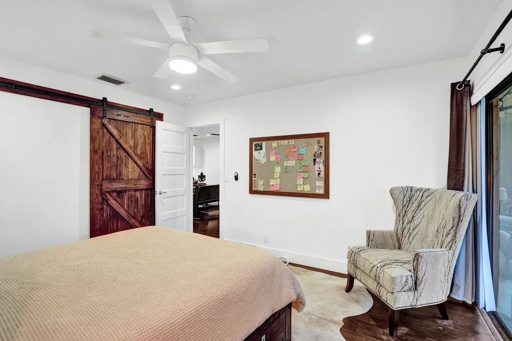 9561 NW 2nd Place Coral Springs FL 33071