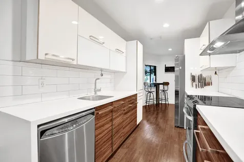 9561 NW 2nd Place Coral Springs FL 33071