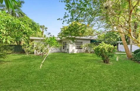 330 NW 32nd Court Oakland Park FL 33309