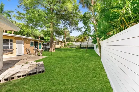 330 NW 32nd Court Oakland Park FL 33309