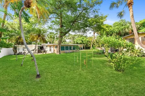 330 NW 32nd Court Oakland Park FL 33309