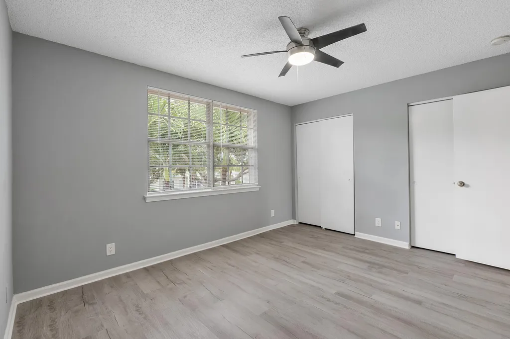 9905 NW 57th Manor Coral Springs FL 33076