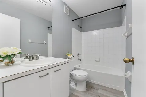 9905 NW 57th Manor Coral Springs FL 33076