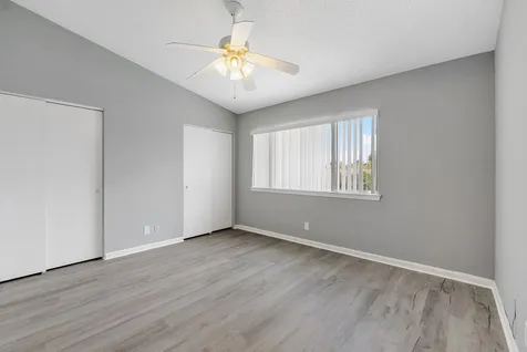 9905 NW 57th Manor Coral Springs FL 33076