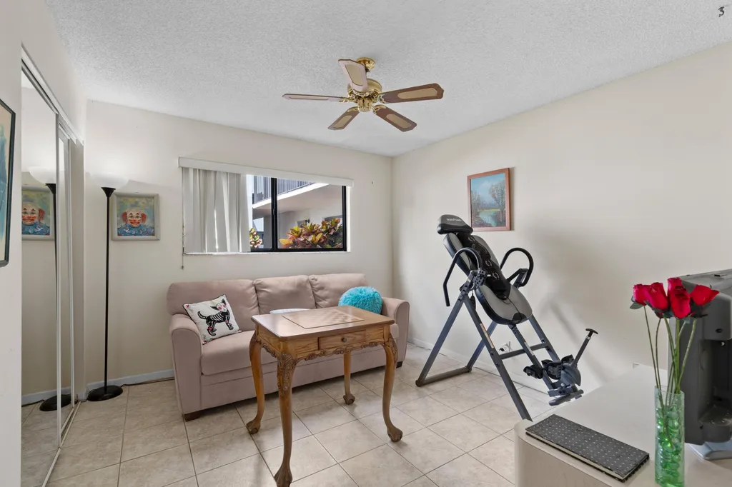 15450 Pembridge Avenue Delray Beach FL 33484