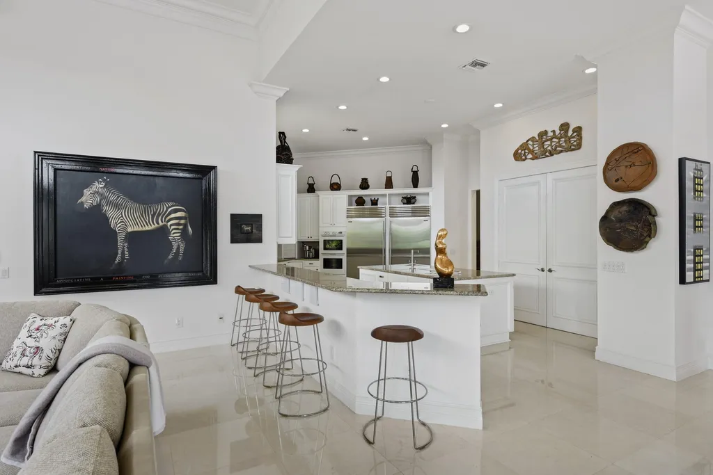 6949 Lake Estates Court Boca Raton FL 33496