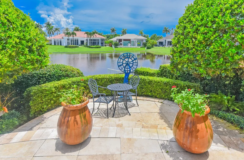 6949 Lake Estates Court Boca Raton FL 33496