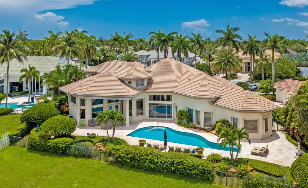 6949 Lake Estates Court Boca Raton FL 33496