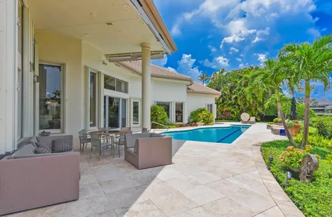 6949 Lake Estates Court Boca Raton FL 33496