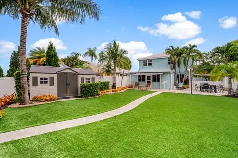 3120 Cape Circle Margate FL 33063