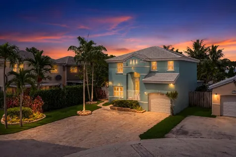 3120 Cape Circle Margate FL 33063
