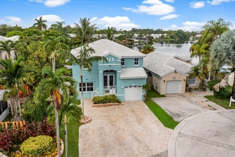 3120 Cape Circle Margate FL 33063