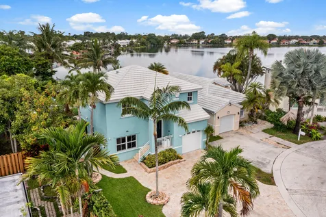 3120 Cape Circle Margate FL 33063