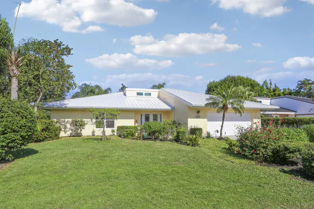 13760 Sand Crane Drive Palm Beach Gardens FL 33418