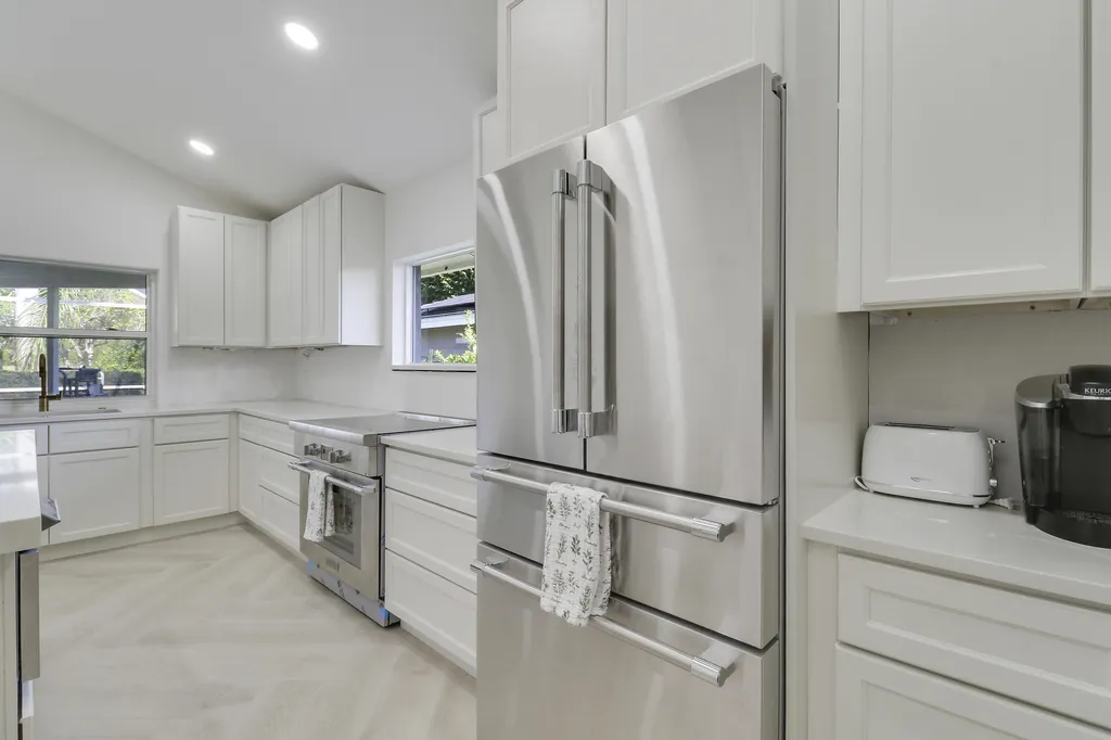 13760 Sand Crane Drive Palm Beach Gardens FL 33418