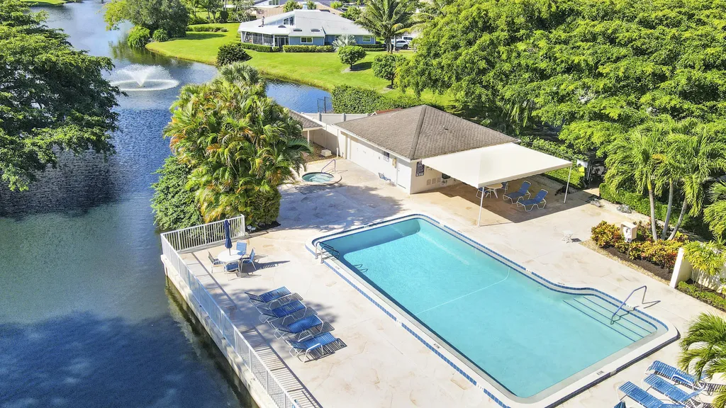 13760 Sand Crane Drive Palm Beach Gardens FL 33418