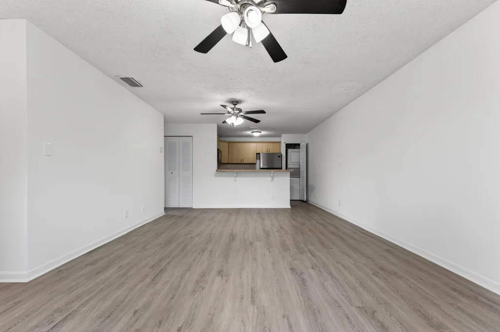 4983 NW 95th Avenue Sunrise FL 33351