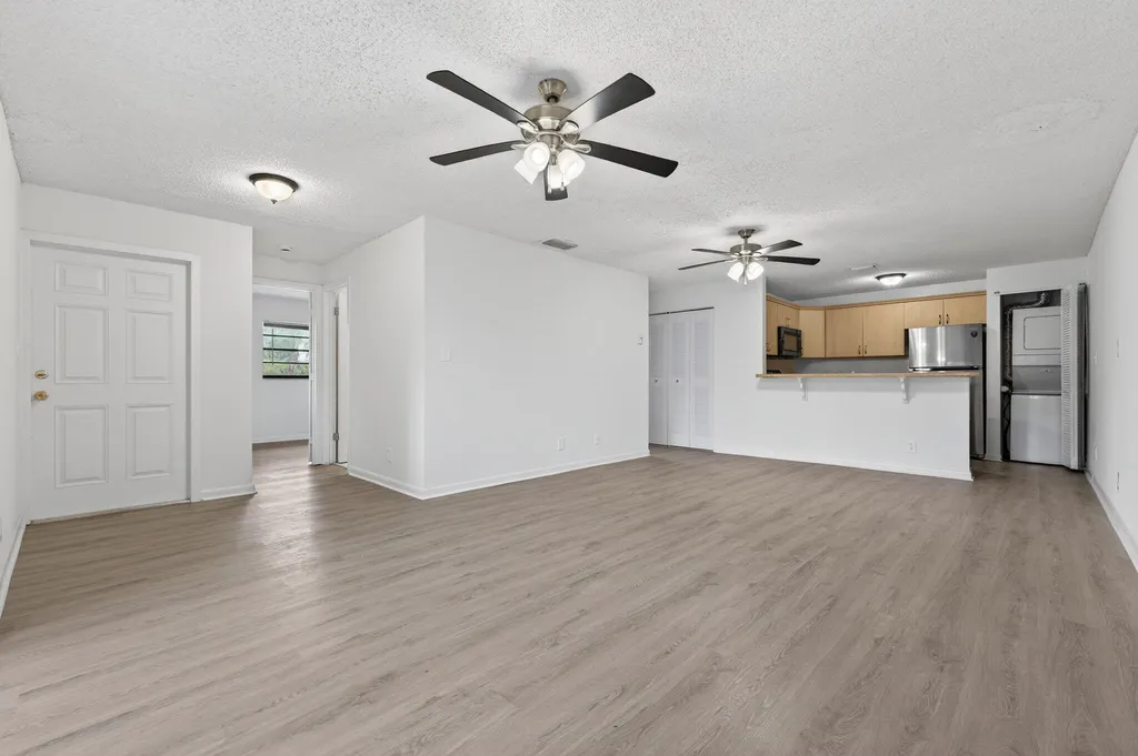 4983 NW 95th Avenue Sunrise FL 33351