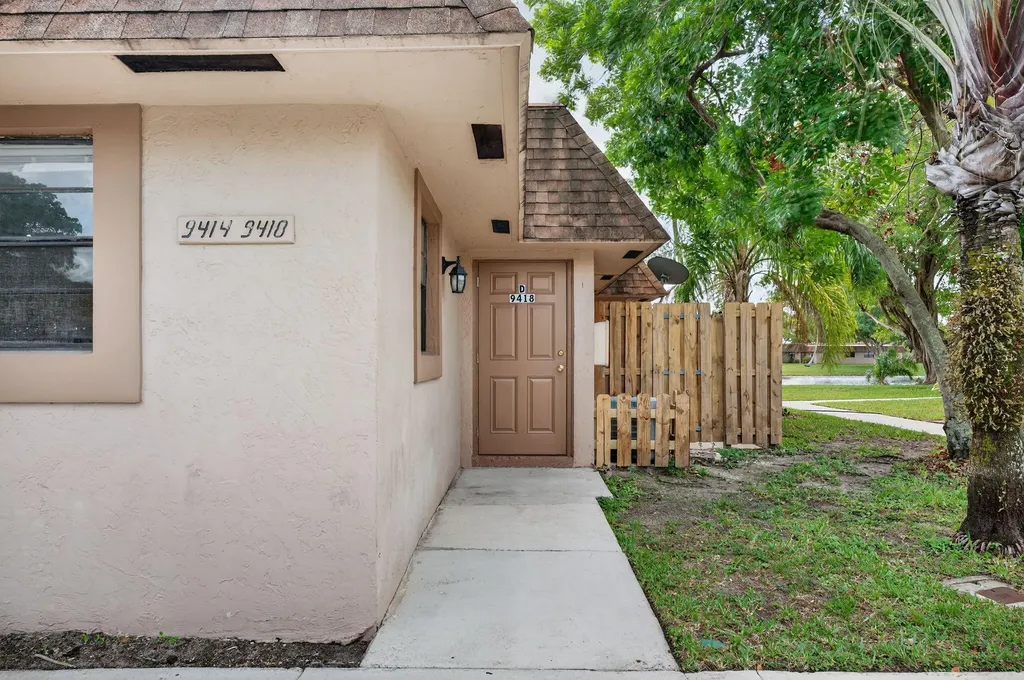 4983 NW 95th Avenue Sunrise FL 33351