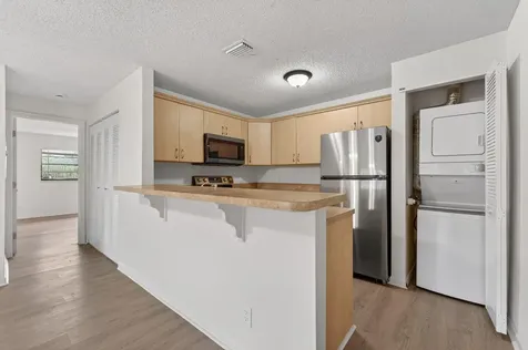 4983 NW 95th Avenue Sunrise FL 33351