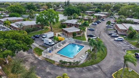 4983 NW 95th Avenue Sunrise FL 33351