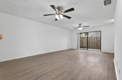 4983 NW 95th Avenue Sunrise FL 33351