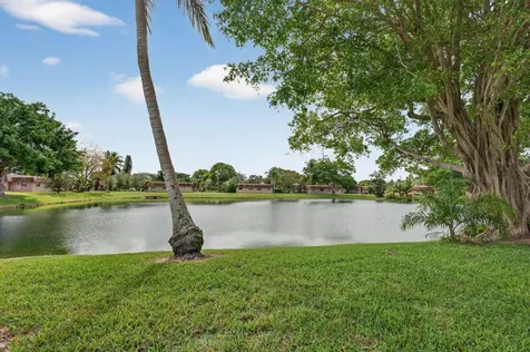 4983 NW 95th Avenue Sunrise FL 33351