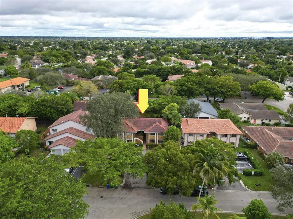 4165 NW 114th Terrace Coral Springs FL 33065