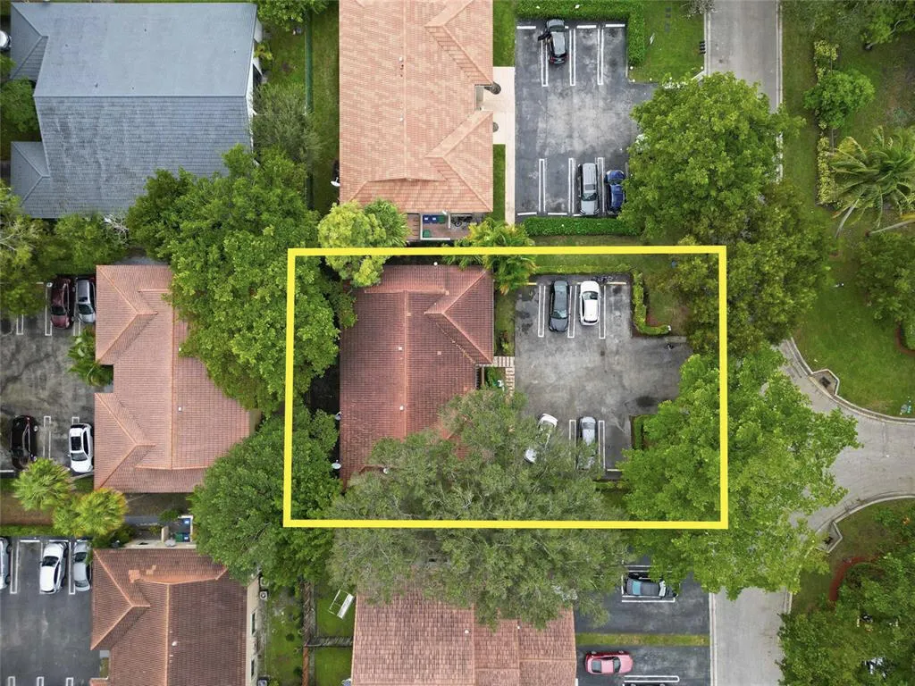 4165 NW 114th Terrace Coral Springs FL 33065