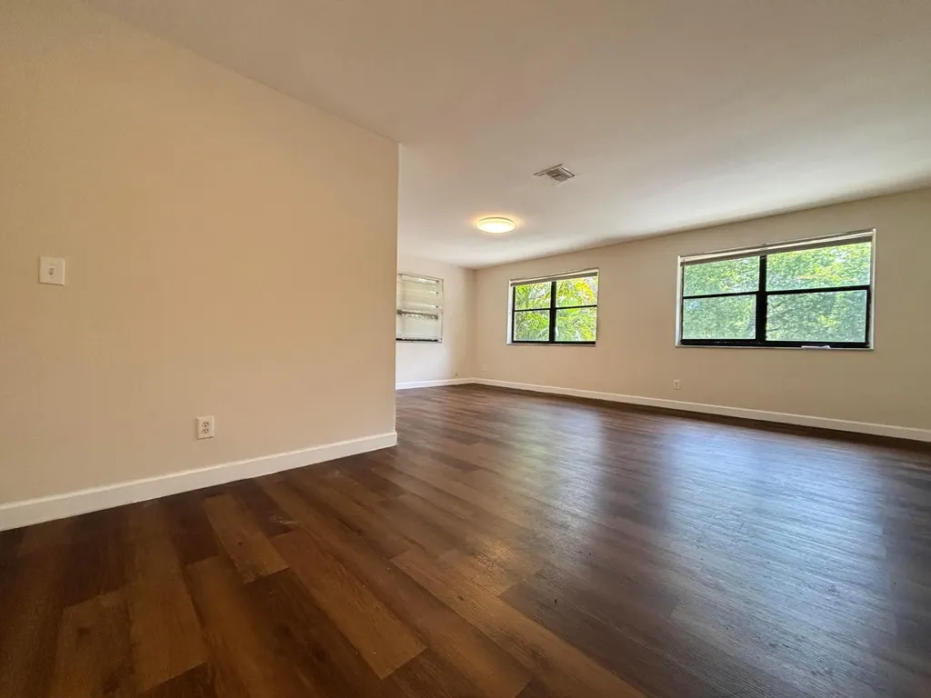 4165 NW 114th Terrace Coral Springs FL 33065