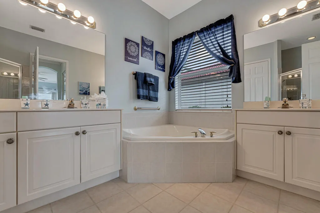 8931 Agliana Circle Boynton Beach FL 33472