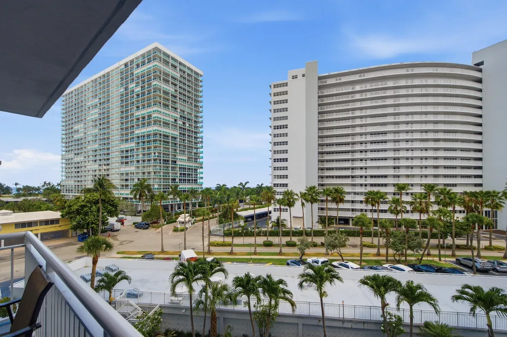 1920 S Ocean Drive Fort Lauderdale FL 33316