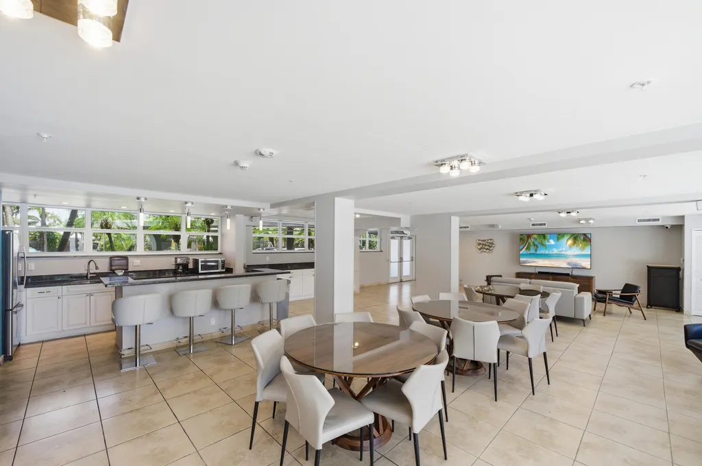 1920 S Ocean Drive Fort Lauderdale FL 33316