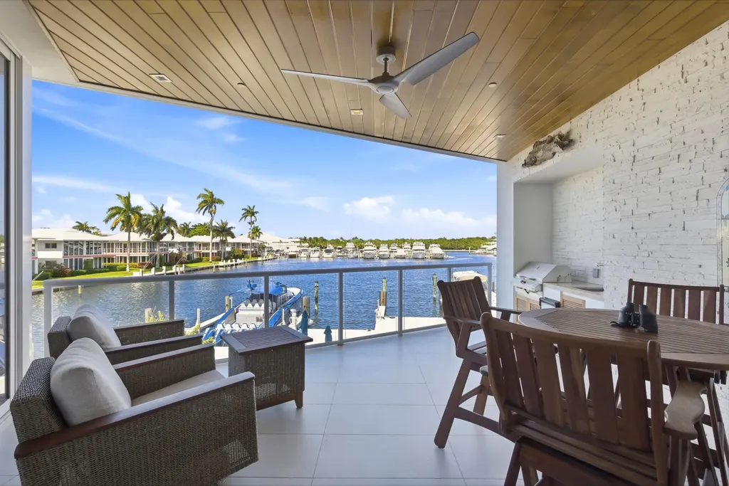 1110 Seminole Drive Fort Lauderdale FL 33304