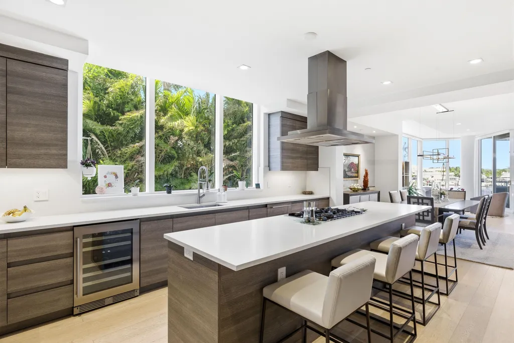 1110 Seminole Drive Fort Lauderdale FL 33304