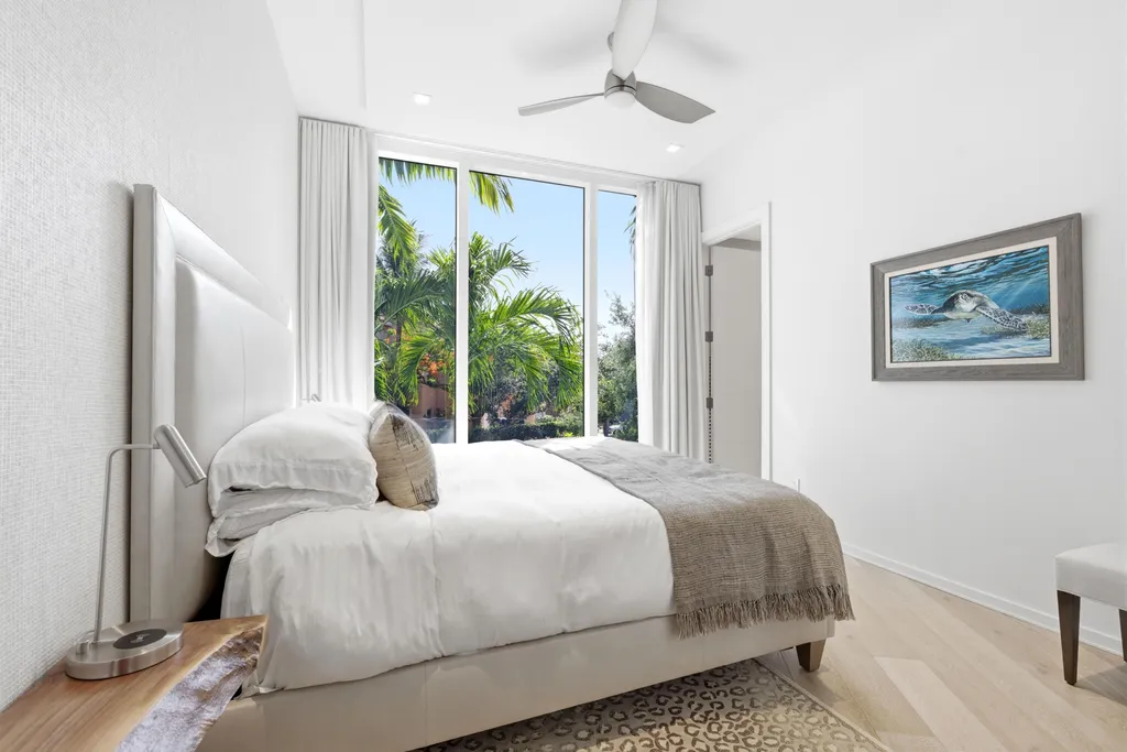 1110 Seminole Drive Fort Lauderdale FL 33304