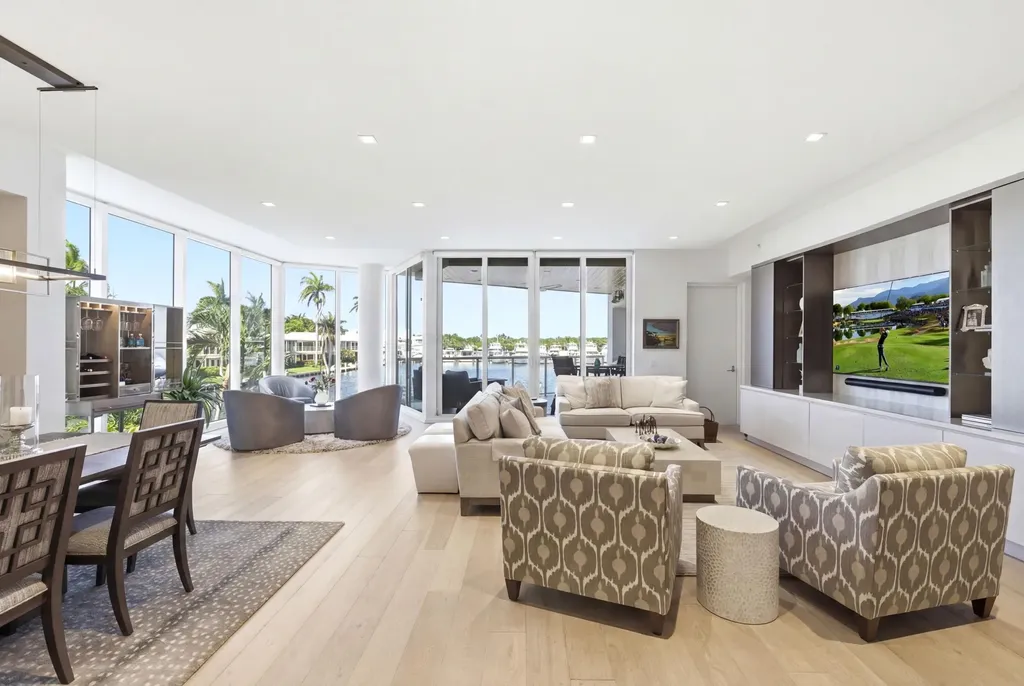 1110 Seminole Drive Fort Lauderdale FL 33304