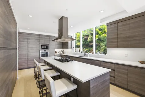 1110 Seminole Drive Fort Lauderdale FL 33304