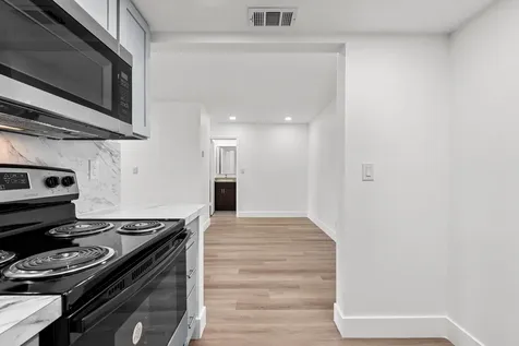 490 NW 20th Street Boca Raton FL 33431