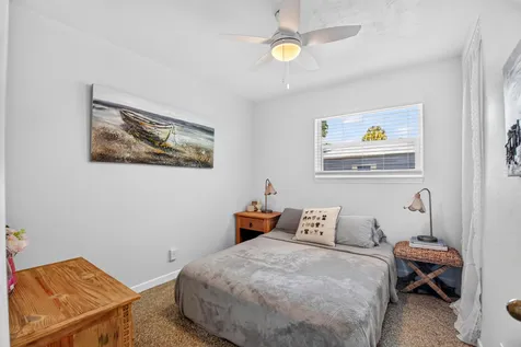 1446 W Perry Street Lantana FL 33462