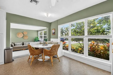 1446 W Perry Street Lantana FL 33462