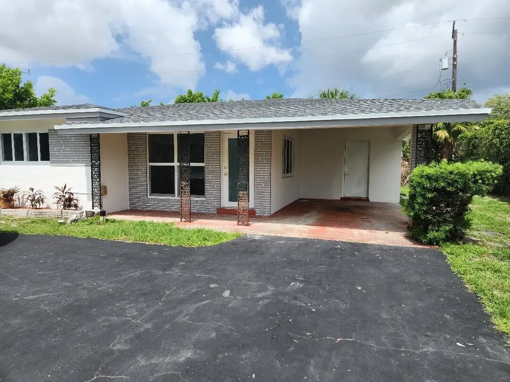 401 SE 1st Avenue Pompano Beach FL 33060
